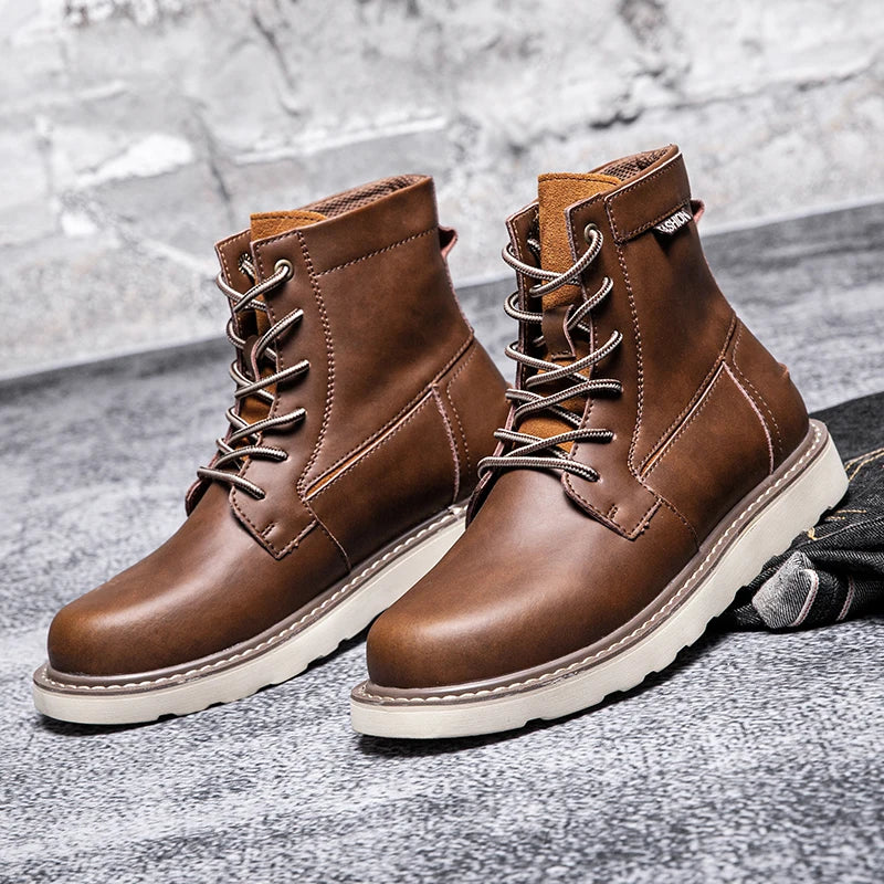 Big Size 47 48 New Designer Men Boots High Quality British Ankle Boots Real Leather Tooling Boots Autumn Desert Motorcycle Boots