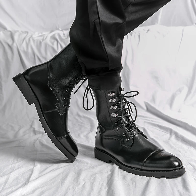 Men Lace Up High-top Boots Fashionable Outdoor Black Combat Boots