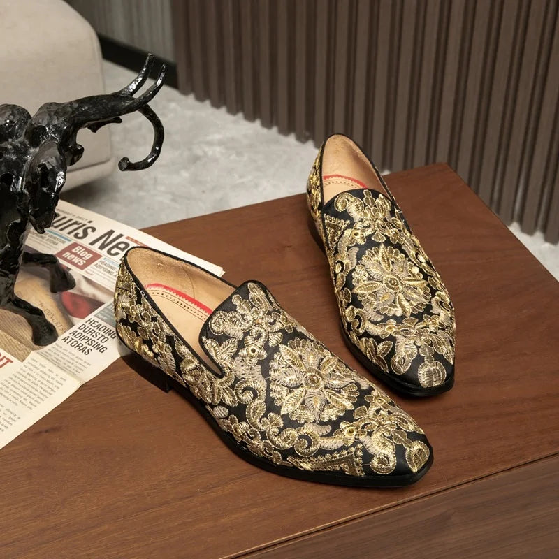 Fashion Gold Floral Embroidery Loafers Luxury Dress Shoes Comfy Slip On Designer Shoes Men's Flats Slippers Casual Shoes