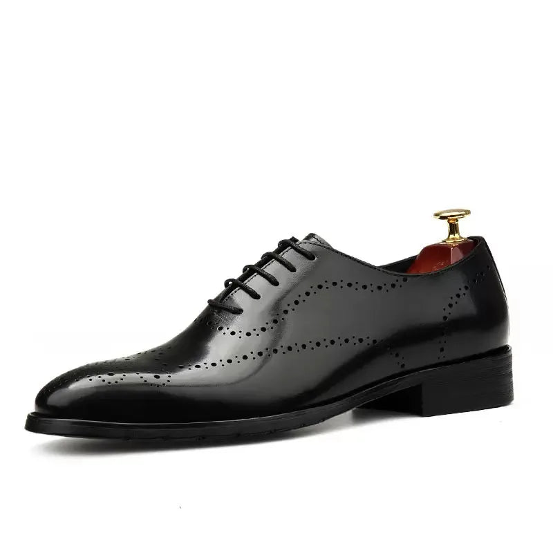 Black Color Men Oxford Shoes Brogues Lace Up Formal Shoes Genuine Leather Wedding Business Carving Dress Shoes Men